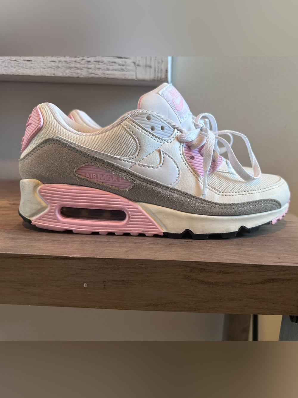 Nike Air Max 90 White Gray Pink Sneakers Women’s Size 7 - Picture 2 of 5